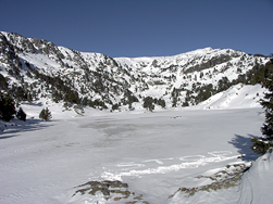 Lac Achard et pistes de Chamrousse