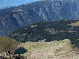 Lac de la Courbe ; derrière la vallée de la Romanche, Chamrousse