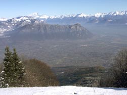 Le mont Blanc domine les Bauges, le Beaufortin et la Vanoise
