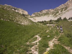 Montée vers le Pas de la Ville