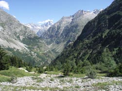 Barre des Ecrins et aiguille du Plat de la Selle