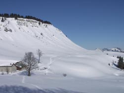 Charande, dominant le gîte d'alpage de la Molière