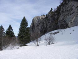 Montée vers le col de l'Arc, aux environs de Font-Froide