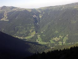 Vue vers Fond de France, pendant la montée